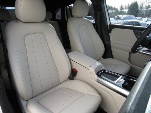 New 2025 Mercedes-Benz GLA 250 4MATIC image 20
