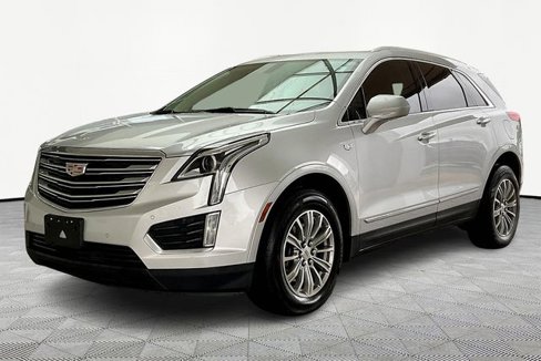 Used 2017 Cadillac XT5 Luxury image 3