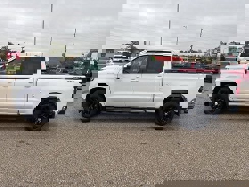 Used 2019 Chevrolet Silverado 1500 LT w/ Convenience Package image 6