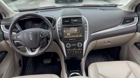 Used 2019 Lincoln MKC Premiere image 11