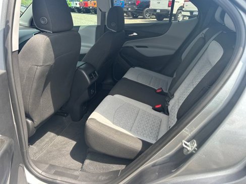 Used 2023 Chevrolet Equinox LT image 33