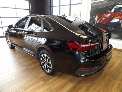 Used 2023 Volkswagen Jetta S image 8