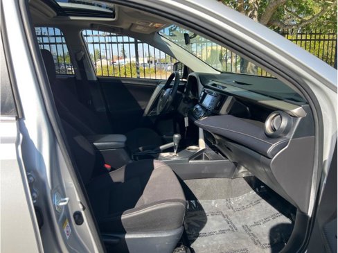 Used 2013 Toyota RAV4 XLE image 20