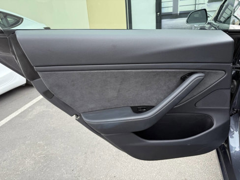 Used 2018 Tesla Model 3 Mid Range image 20