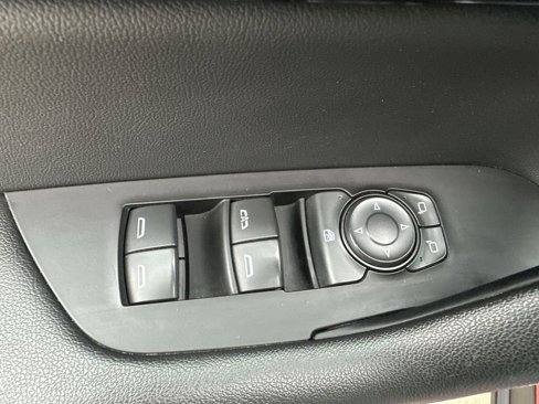 Used 2020 Chevrolet Blazer Premier w/ Driver Confidence II Package image 23