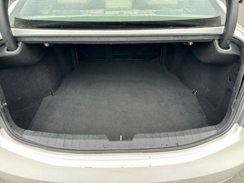 Used 2013 Hyundai Azera w/ Technology Pkg image 14