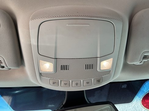 Used 2022 Ford Edge Titanium w/ Equipment Group 301A image 28