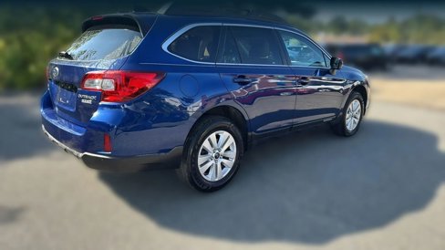 Used 2016 Subaru Outback 2.5i Premium image 5