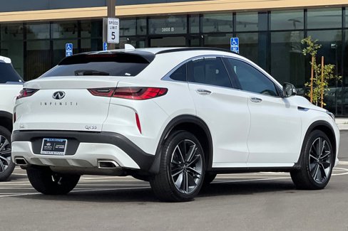Used 2025 INFINITI QX55 Luxe w/ Cargo Package image 4