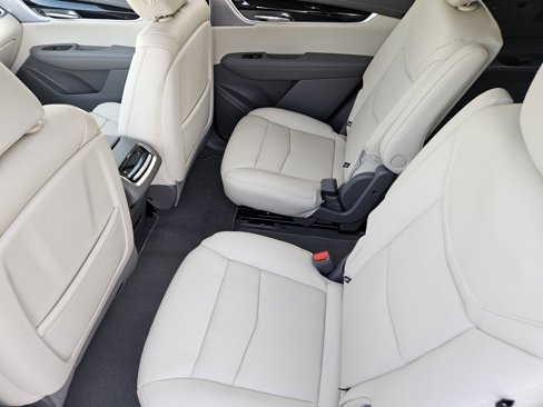 New 2025 Cadillac XT6 Premium Luxury image 31