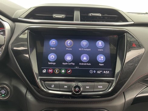Used 2022 Chevrolet TrailBlazer RS w/ Technology Package image 3
