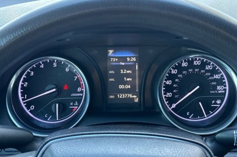 Used 2020 Toyota Camry LE image 22