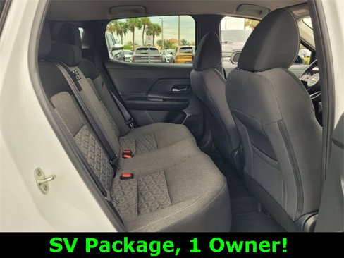 Used 2025 Nissan Kicks SV w/ Charging Package image 16