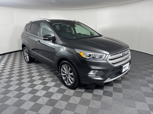 Used 2018 Ford Escape Titanium image 7