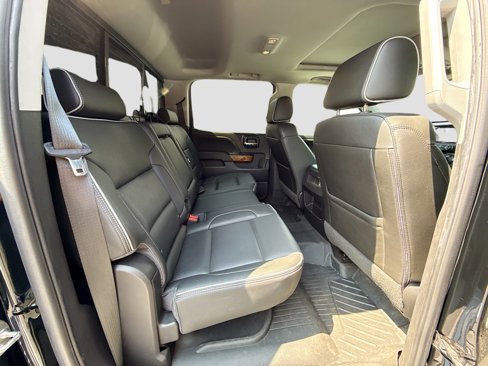 Used 2018 Chevrolet Silverado 1500 High Country image 28