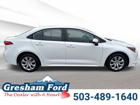 Used 2024 Toyota Corolla LE image 8