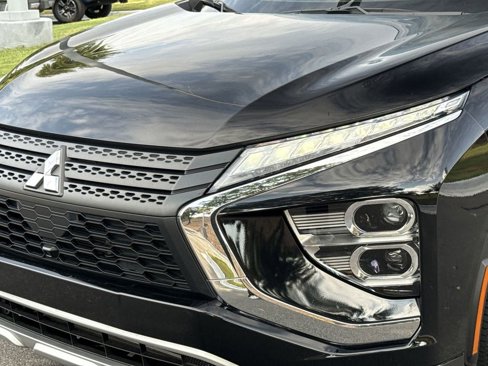 Used 2024 Mitsubishi Eclipse Cross SE image 9