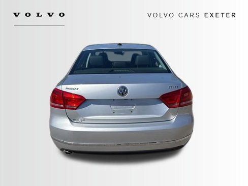 Used 2015 Volkswagen Passat 1.8T SE image 22