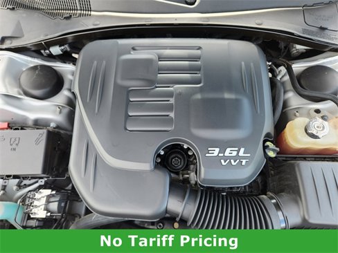 Used 2020 Chrysler 300 Touring w/ Sport Appearance Package image 29