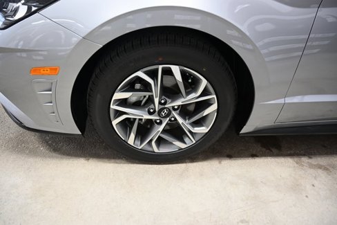 Used 2023 Hyundai Sonata SEL w/ Preferred Accessory Package image 29