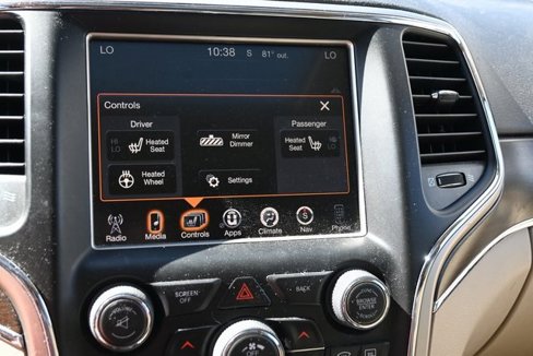Used 2015 Jeep Grand Cherokee Limited image 19