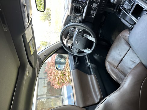 Used 2020 Toyota Tacoma Limited image 36