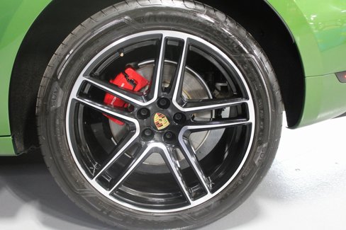 Certified 2021 Porsche Macan GTS image 13
