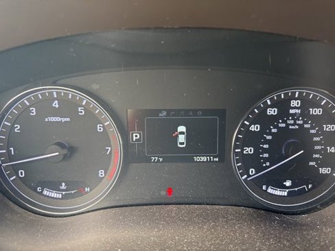 Used 2015 Hyundai Genesis 3.8 image 18