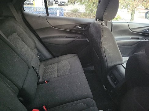 Used 2018 Chevrolet Equinox LT image 11