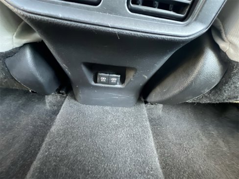 Used 2020 Toyota RAV4 XLE image 28