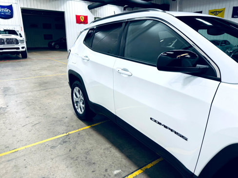 Used 2024 Jeep Compass Latitude image 19