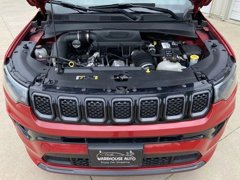 Used 2023 Jeep Compass Limited image 20