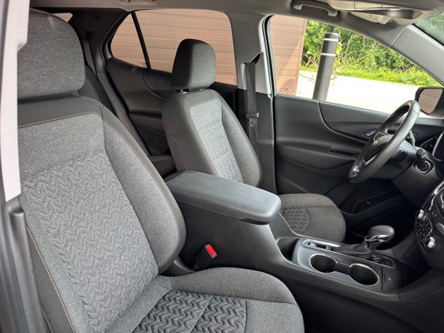 Used 2022 Chevrolet Equinox LT image 17