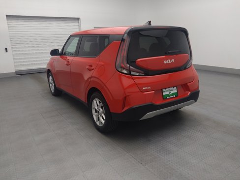 Used 2024 Kia Soul LX w/ Option Group 015 image 5