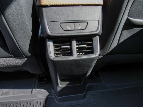 New 2026 Chevrolet Equinox ACTIV w/ Convenience Package III image 18