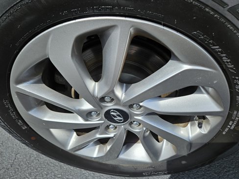 Used 2018 Hyundai Tucson SEL Plus image 4