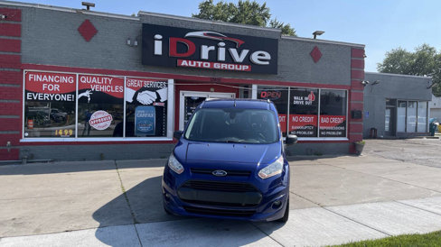 Used 2017 Ford Transit Connect XLT image 2