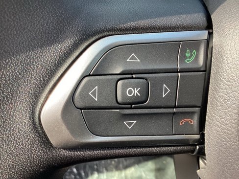 New 2025 Jeep Compass Limited w/ Sun and Sound Group image 8