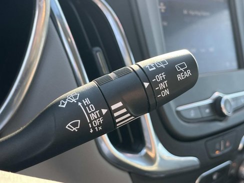 Certified 2023 Chevrolet Equinox LS image 21