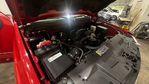 Used 2008 GMC Sierra 1500 SLE w/ Z71 Off-Road Package image 12