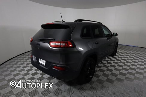 Used 2018 Jeep Cherokee Limited w/ Technology Group image 5