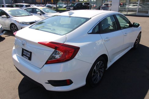 Used 2018 Honda Civic EX image 5