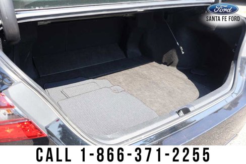 Used 2024 Toyota Camry SE image 30