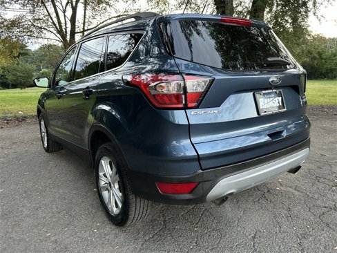 Used 2018 Ford Escape SE image 6