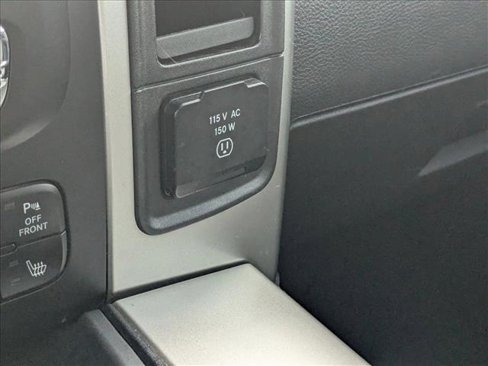 Used 2017 RAM 1500 Big Horn image 15