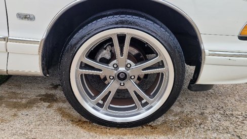 Used 1993 Chevrolet Caprice Classic LS image 28