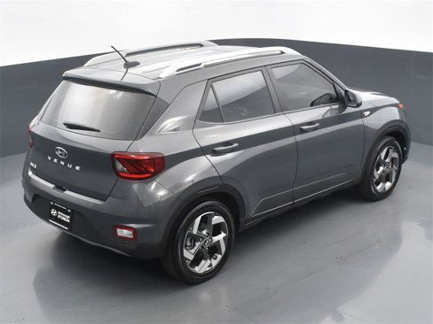 Certified 2024 Hyundai Venue SEL image 16