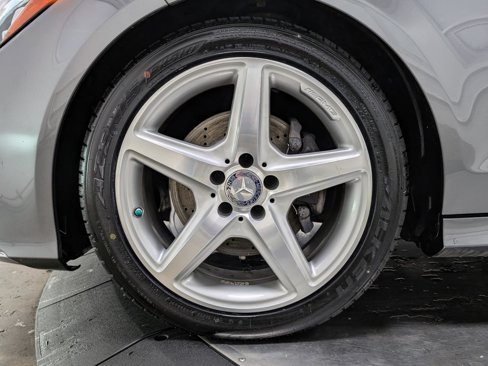 Used 2016 Mercedes-Benz CLS 400 w/ Premium 2 Package image 12