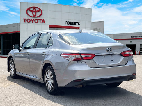 Certified 2019 Toyota Camry LE image 5