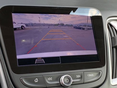 Used 2024 Chevrolet Malibu LT image 17